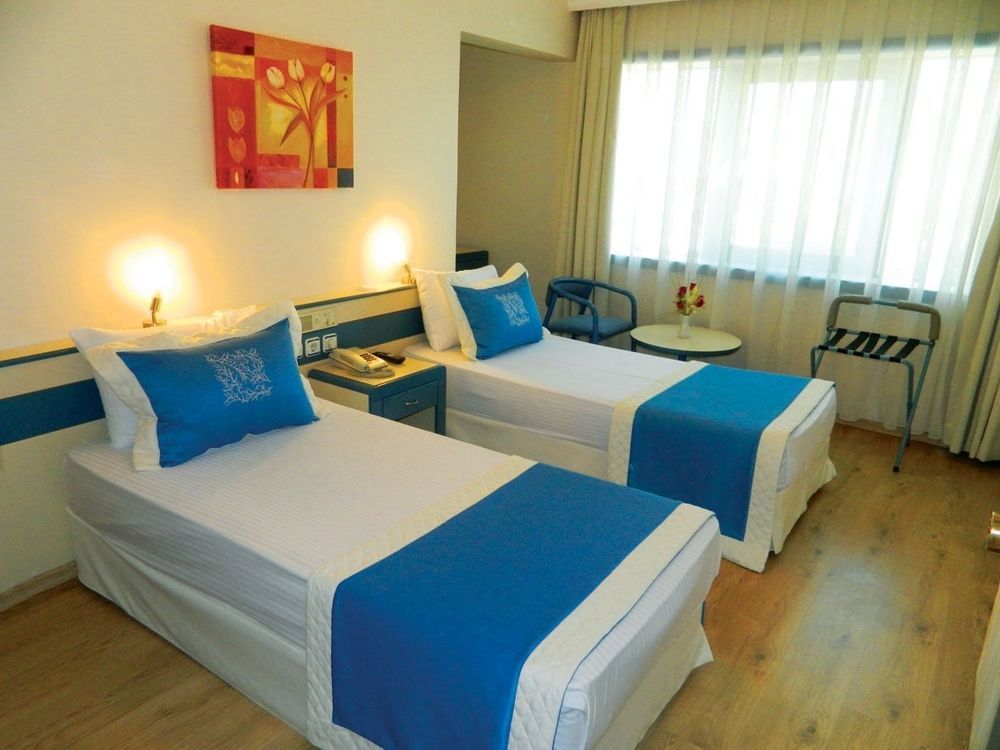 Hotel Baylan Yenisehir イズミル エクステリア 写真