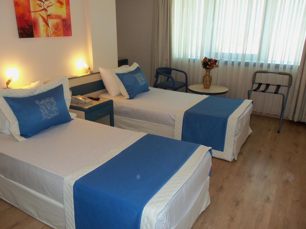Hotel Baylan Yenisehir イズミル エクステリア 写真